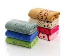 日用品批發產品庫 構建高效采購供應鏈的關鍵